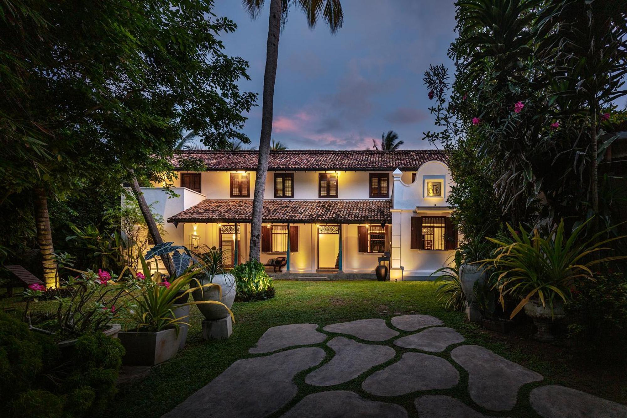 Villa Touch Of Dutch แทนกาลเล ภายนอก รูปภาพ